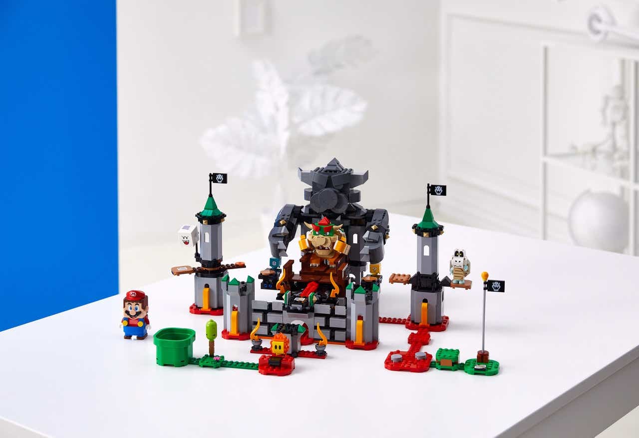 LEGO Super Mario- Power Gaming Network
