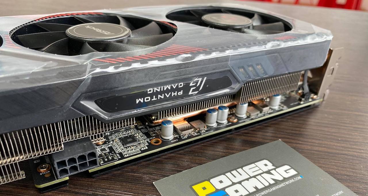 AMD Radeon RX 5600 XT Phantom Gaming D3 Unboxing 7